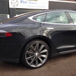 Tesla antraciet